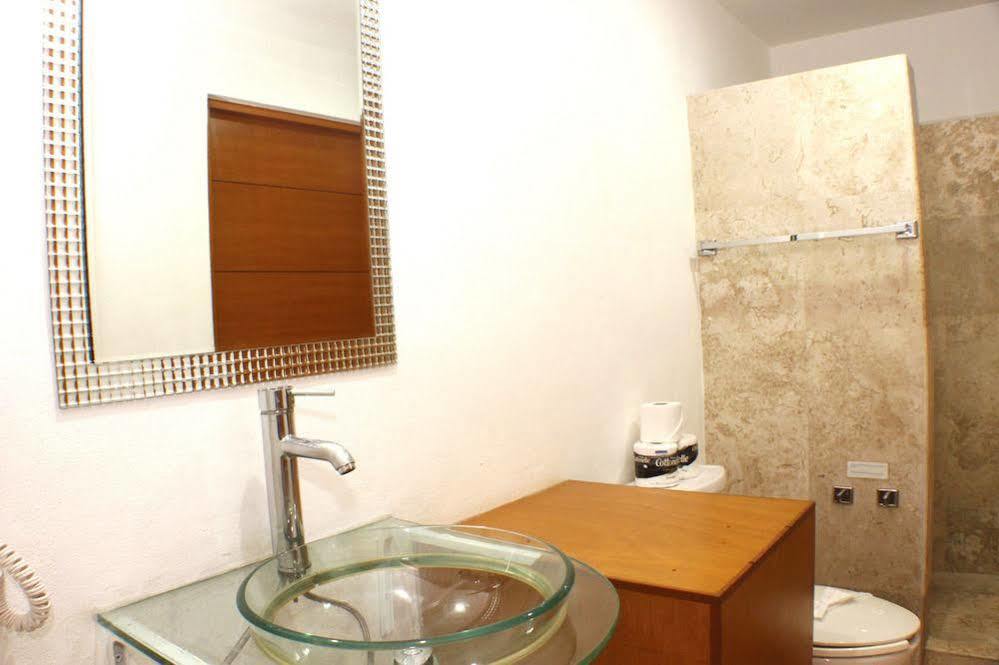 Ocean Plaza Condos プレヤデルカーメン エクステリア 写真